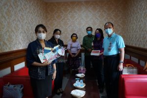Ketua YPK Bali Elsye Suryawan saat beraudiensi dengan Ketua K3S Kota Denpasar Ny. Sagung Antari Jaya Negara, Jumat (2/7/2021).