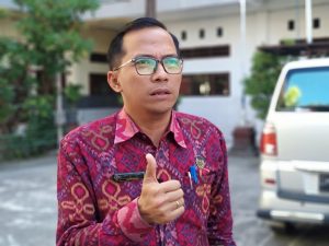 Made Dwi Risadiana