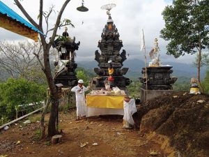 Pura Surya Agung Luhur Bukit Mucung.