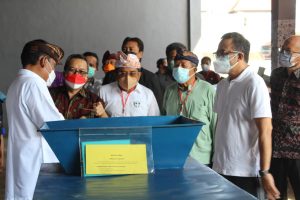 Walikota Jaya Negara Resmikan TPS 3 R di Padangsambian