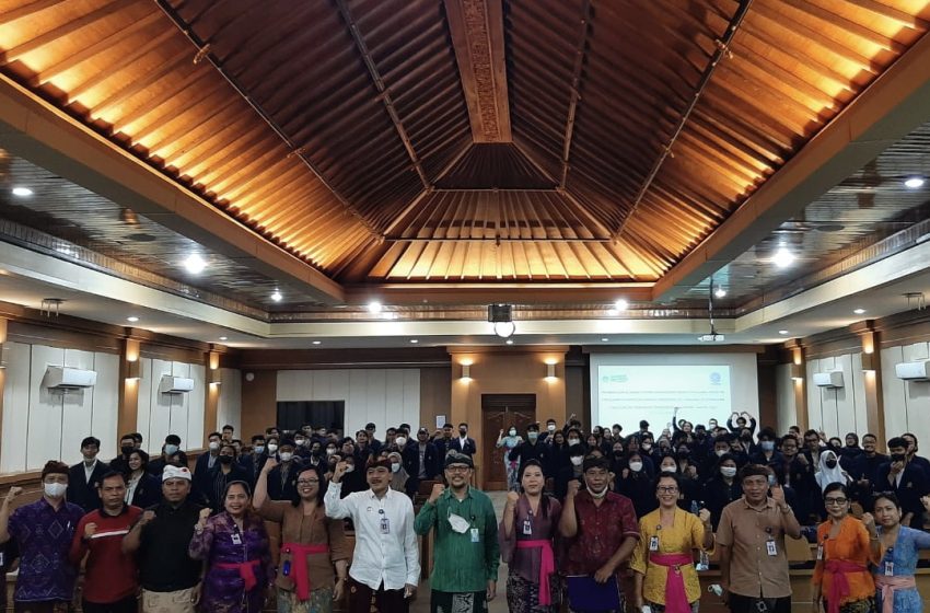 Fapet Unud Gelar Pembekalan dan Serah Terima Mahasiswa Peserta Magang Industri PKKM