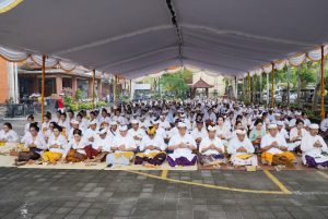 Dirangkai Penyerahan Piala Festival Budaya