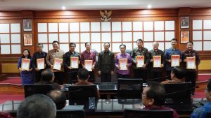 Pemprov Bali Beri Anugerah OPD Berprestasi