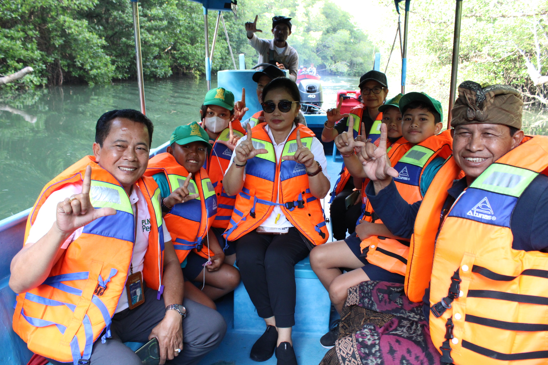 Hutan Manggrove Batu Lumbang