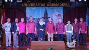 Unwar
