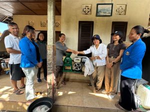 PKM UNWAR di desa Sading