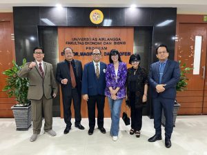 Pendiri Undiknas