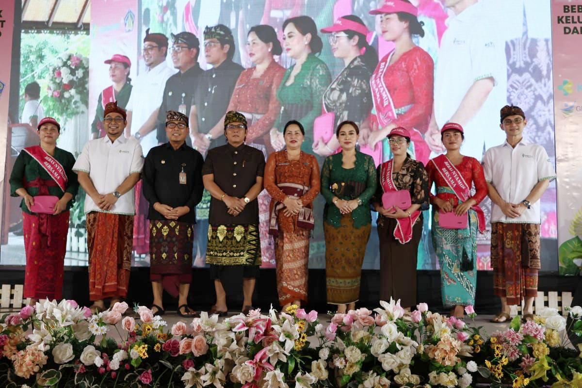 383b69a6-0285-46ad-8112-9a9d55a6e65b