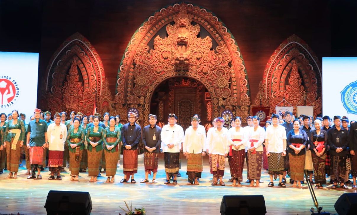 ae2995f7-64d6-4052-b259-47f187876289