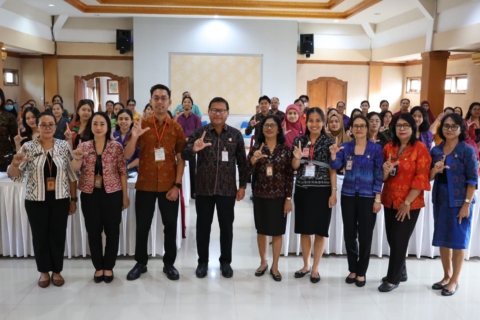 c0908148-a1ed-46bb-9253-37e3d90aba1e