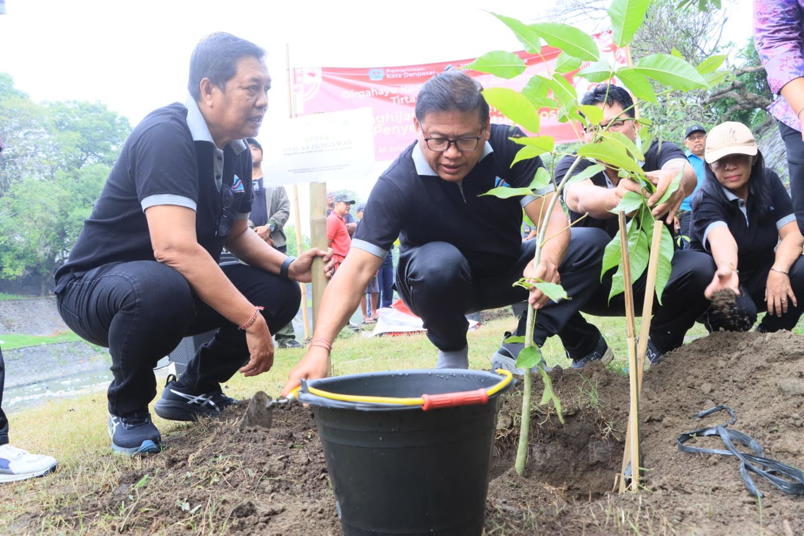 f2d78c4b-4186-4d14-aaa2-737aa43ed088