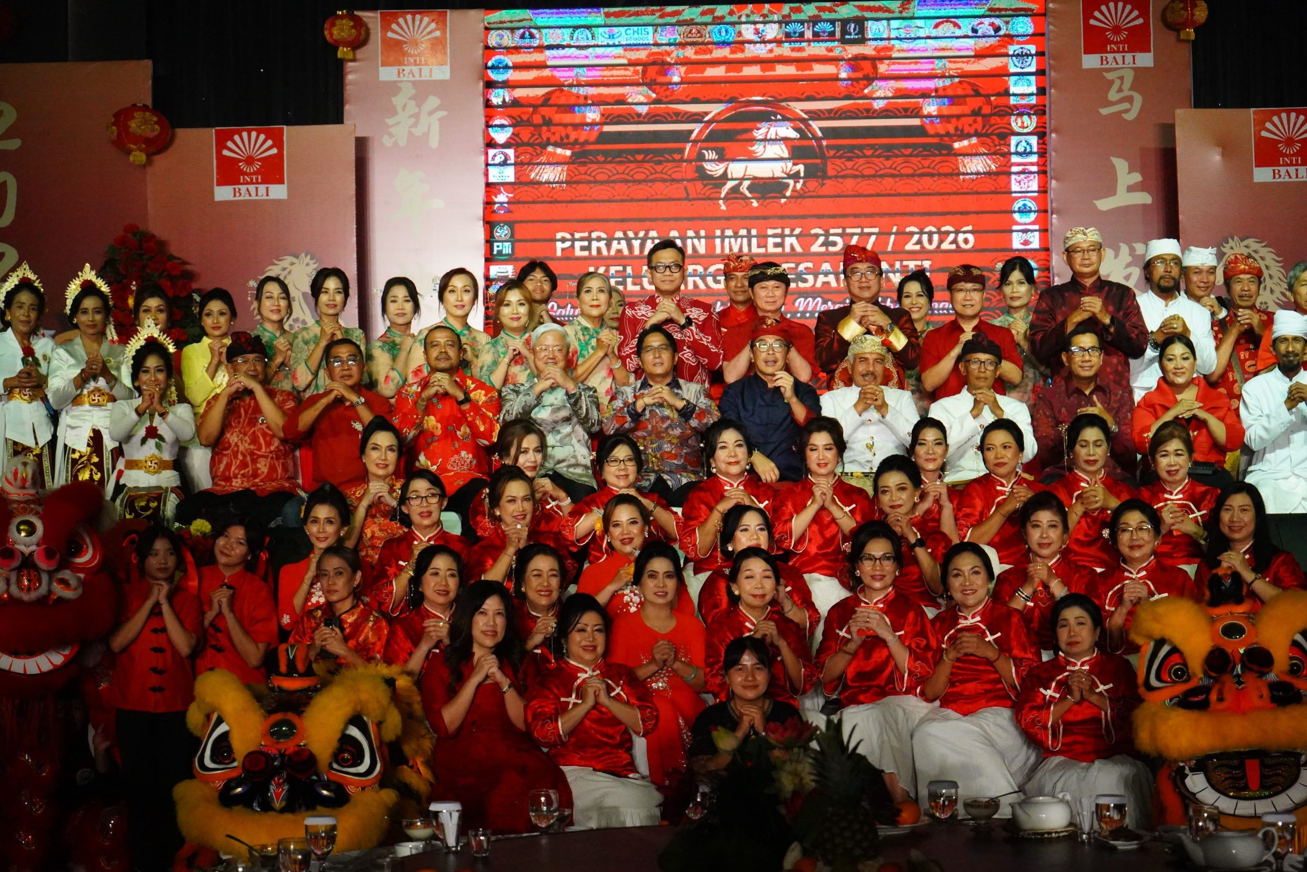 Wakil Gubernur Bali I Nyoman Giri Prasta saat Menghadiri Perayaan Imlek di Denpasar, Sabtu (20/2/2026) di Hongkong Garden.