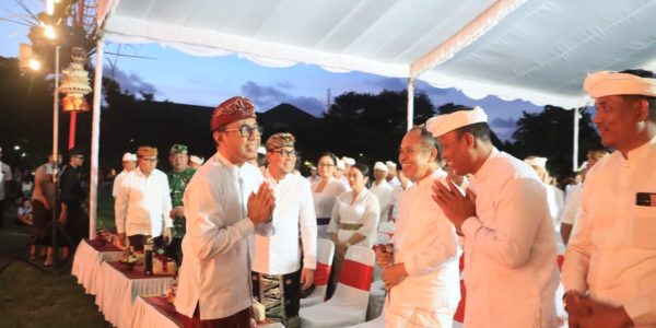 Pelaksanaan Dharma Santhi Nyepi yang dilaksanakan Pemerintah Kota Denpasar, Minggu (29/3).