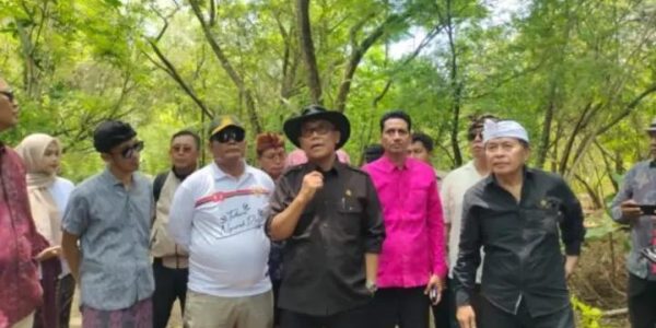 Pansus TRAP DPRD Bali saat melakukan sidak.