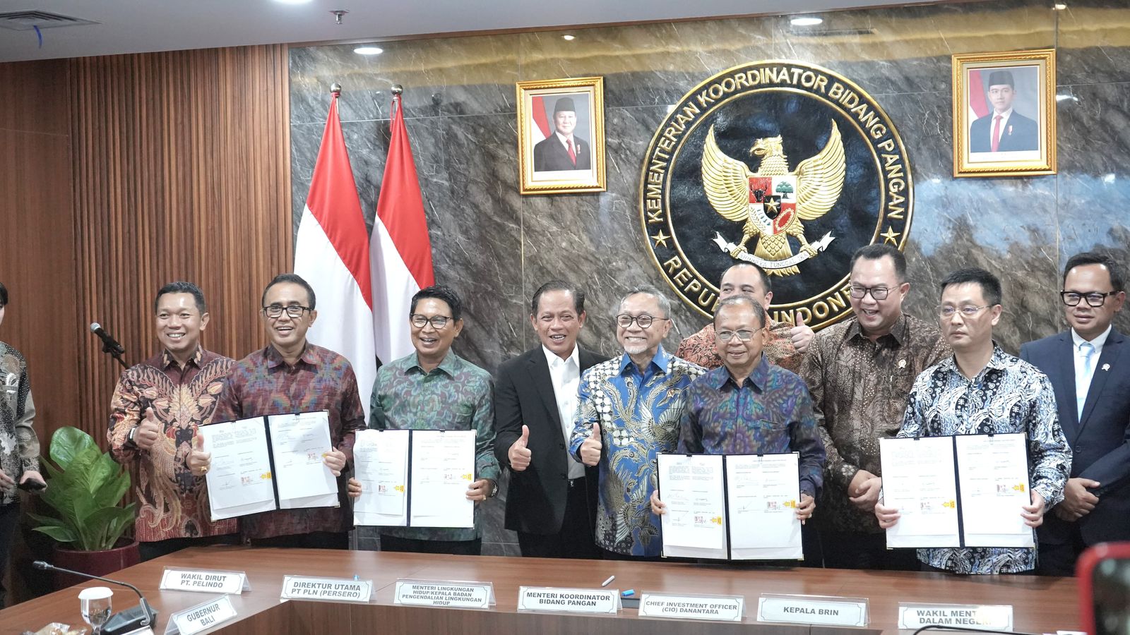 Wali Kota Denpasar, I Gusti Ngurah Jaya Negara, menandatangani PKS PSEL Tahap I di Jakarta, sebagai langkah konkret Pemkot Denpasar mempercepat pengolahan sampah berbasis energi.