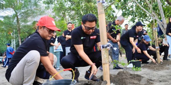 Kegiatan May Day Tahun 2026 yang digelar di Pantai Sidakarya, Denpasar, Jumat (1/5)