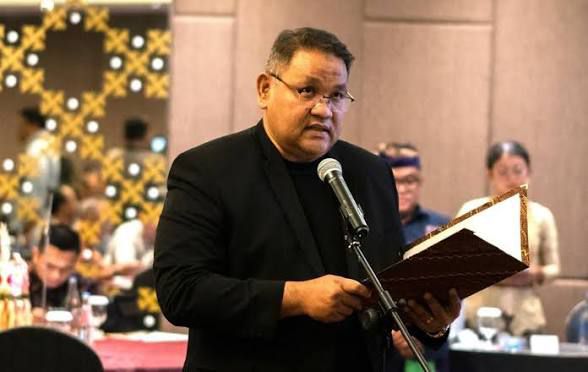 Dr.Teguh Santosa