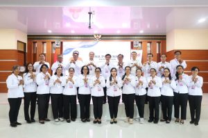 Ketua TP Posyandu Kota Denpasar, Ny. Sagung Antari Jaya Negara, mengikuti Bina Posyandu Angkatan IV Tahun 2026 di UPTD Bapelkesmas Provinsi Bali, Denpasar, Selasa (5/5).