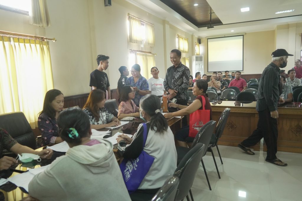 Aktivasi IKD sekaligus Sosialisasi Piloting Digitalisasi Bantuan Sosial bagi Agen Pendamping, Selasa (5/5).