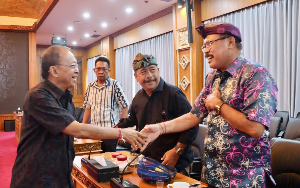 Penyampaian Aspirasi Organda Bali kepada Gubernur.