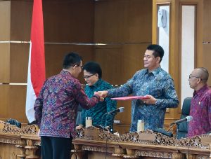 Rapat Paripurna DPRD Provinsi Bali, Senin (18/5/2026).