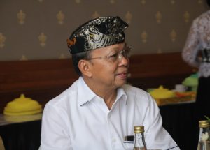 Wayan Koster
