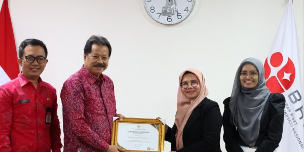 Wakil Bupati Tabanan, I Made Dirga (dua dari kanan) melakukan koordinasi dan konsultasi ke Badan Riset dan Inovasi Nasional terkait inovasi pengelolaan sampah di Gedung BJ Habibie BRIN, Jakarta, Selasa, (23/6).
