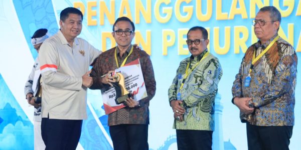 Wali Kota Denpasar I Gusti Ngurah Jaya Negara didampingi menerima dua penghargaan dalam ajang Apresiasi Pemerintah Daerah (Pemda) Berprestasi 2026 Regional Jawa-Bali yang berlangsung di Hotel JW Marriott Yogyakarta, Kamis (4/6).