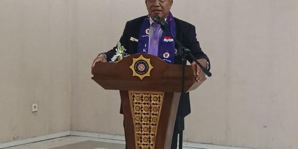 I Nengah Suriata.