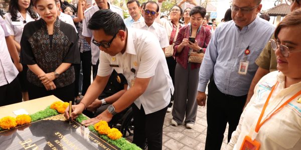 Wakil Wali Kota Denpasar, I Kadek Agus Arya Wibawa mengukuhkan secara resmi Pengurus Forum Koordinasi Taruna Siaga Bencana (Tagana) dan Pengurus Komunitas Pejalan Lapangan Puputan (Kaplut) Sport and Music. Pengukuhan tersebut dilaksanakan dengan penandatanganan berita acara di Graha Nawasena Denpasar, Rabu (10/6).