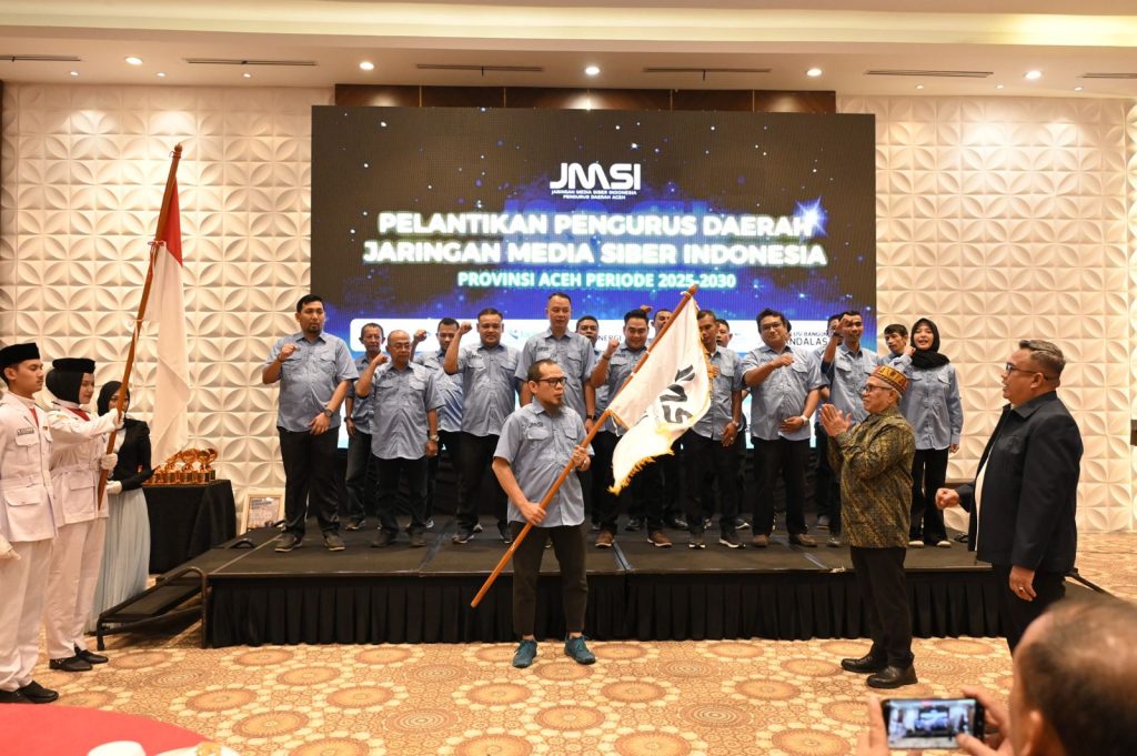 Ketua Dewan Pakar JMSI Hendri Ch Bangun, saat melantik Kepengurusan Pengurus Daerah (Pengda) JMSI Aceh 2025-2030, Jumat 12 Juni 2026.