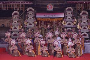 Janger Sanggar Seni Murti Kanti Swara, Banjar Tegeh, Kelurahan Kerobokan, Kecamatan Kuta Utara Duta Kabupaten Badung.