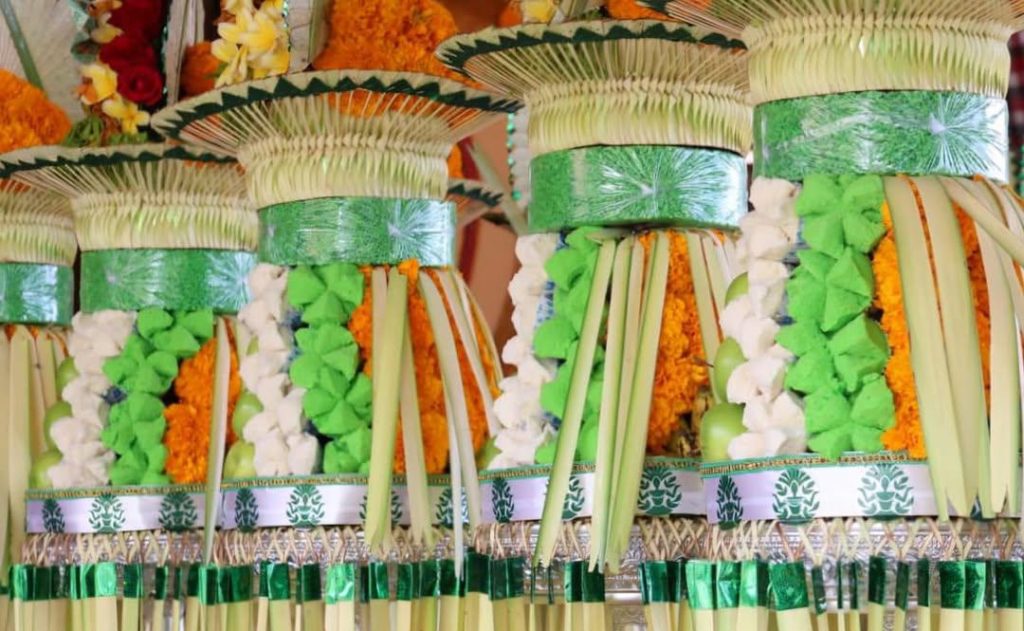 Gebogan di Parade Gebogan dan Bleganjur Ulun Danu, Tabanan.