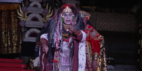 Penampilan Calonarang Sanggar Majalangu, Desa Kerobokan, Duta Kabupaten Badung di PKB.