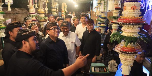Meranggi Festival yang digelar Sekaa Teruna Yowana Dharma Laksana, Banjar Meranggi, Desa Kesiman Petilan, Kecamatan Denpasar Timur, Kamis (9/7).