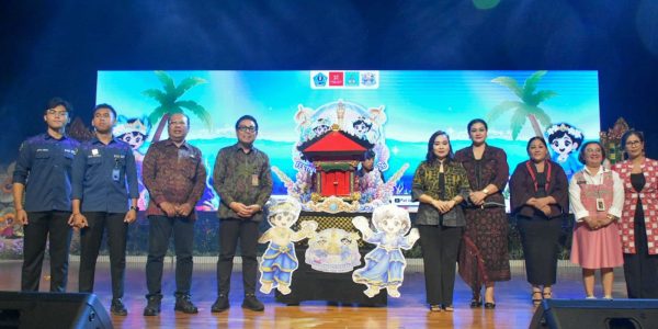Wakil Wali Kota Denpasar, I Kadek Agus Arya Wibawa saat menghadiri Peringatan Hari Anak Nasional (HAN) 2026 di Kota Denpasar yang dirangkaikan Festival Anak Denpasar 2026 yang dipusatkan di Gedung Dharma Negara Alaya (DNA), Jumat (24/7).
