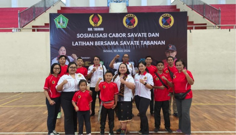 Pengurus Kabupaten Federasi Savate Tabanan Menggelar Latihan Bersama di GOR Debes.