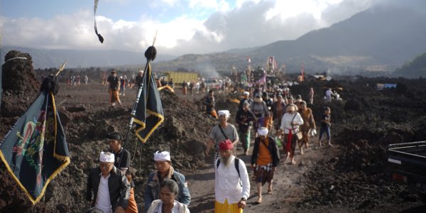 Masyarakat Batur Napak Tilas 100 Tahun Rarud Batur pada Senin, 3 Agustus 2026.