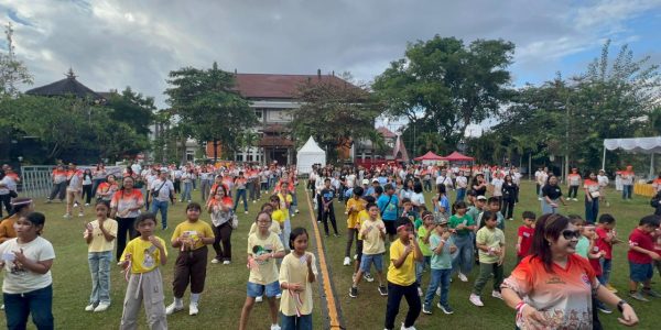 Family Gathering BPR Kanti, Minggu (9/8).