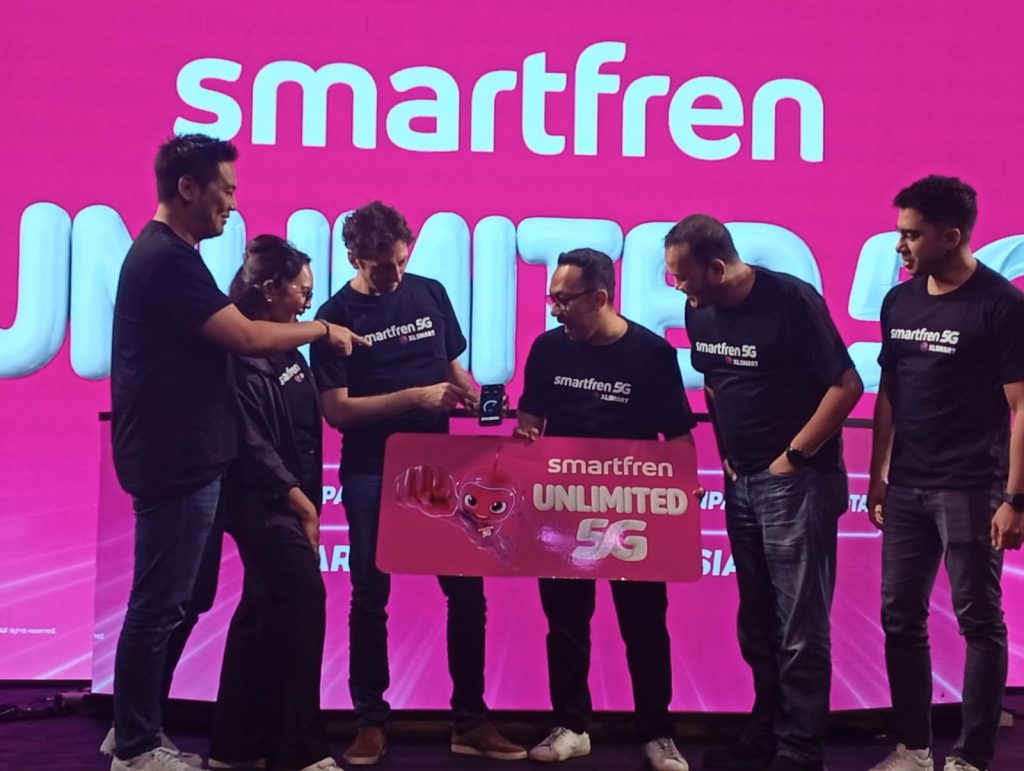 PT XLSMART Telecom Sejahtera Tbk (XLSMART) melalui merek layanan SMARTFREN menghadirkan inovasi Unlimited 5G yang mulai dikenalkan di Pulau Bali saat media update di Kuta Badung Sabtu (15/8/2026)
