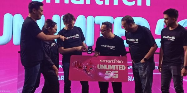 PT XLSMART Telecom Sejahtera Tbk (XLSMART) melalui merek layanan SMARTFREN menghadirkan inovasi Unlimited 5G yang mulai dikenalkan di Pulau Bali saat media update di Kuta Badung Sabtu (15/8/2026)