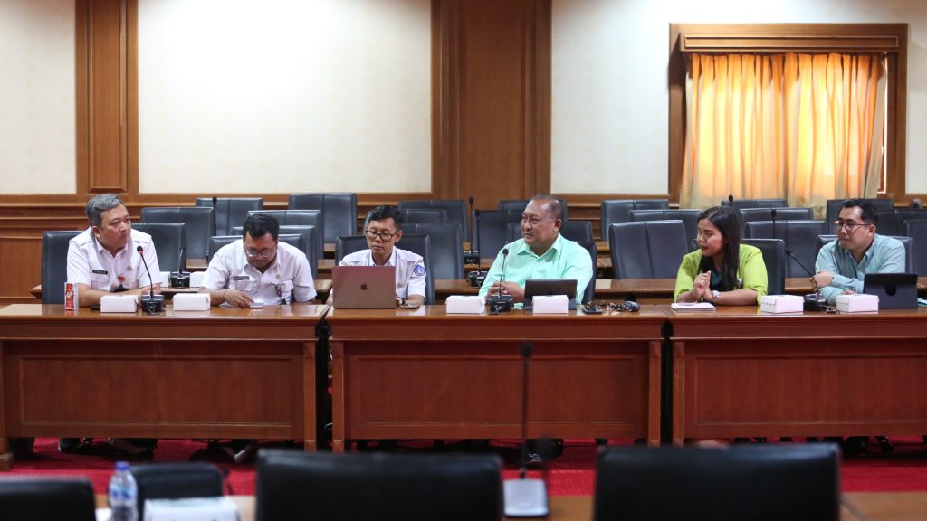 Suasana Rapat Kerja Komisi IV DPRD Badung dengan Jajaran RS Kasih Ibu Kedongangan, Rabu (26/8).