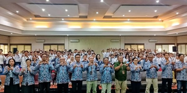 Adaptasi Kehidupan Kampus dan Inagurasi (AKKI) 2026 di Kampus UNR, Denpasar, Jumat (4/9/2026).